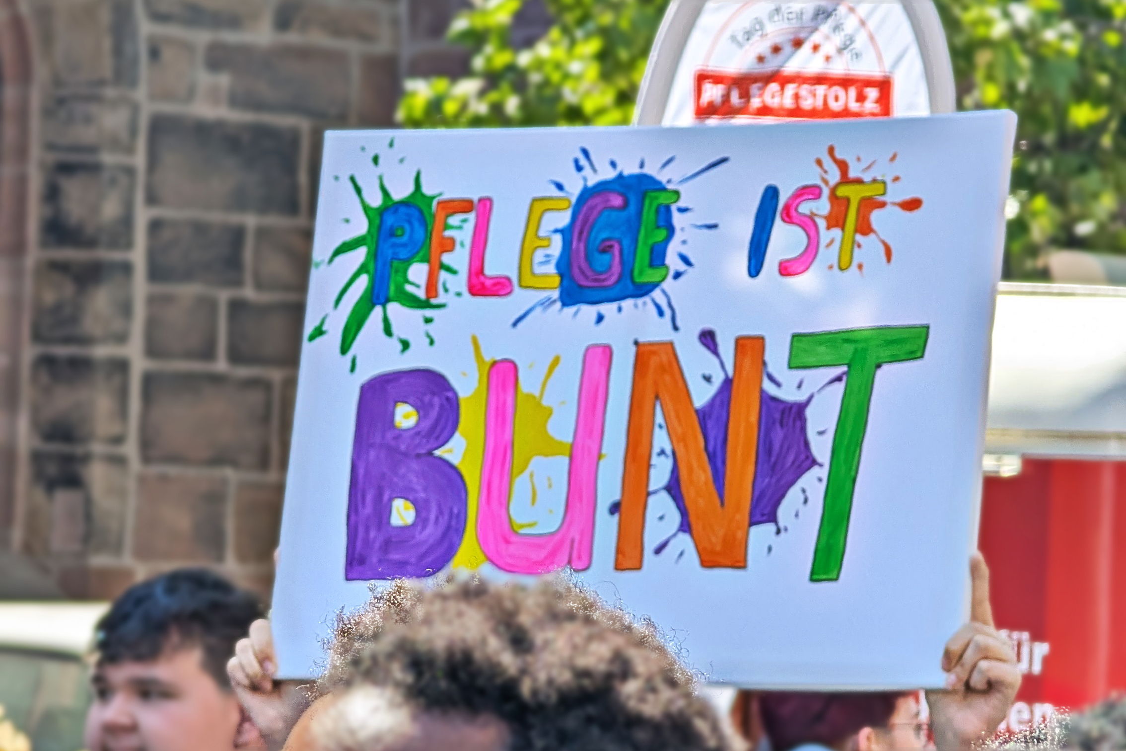 Das Publikum war bunt und begeistert