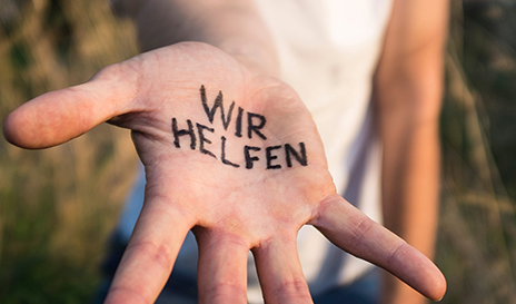 Die Hilfe für Menschen in Not steht im Zentrum der Caritasarbeit.